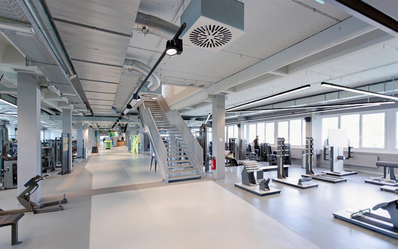 INJOY XPRESS - the gym is located on the two upper floors.