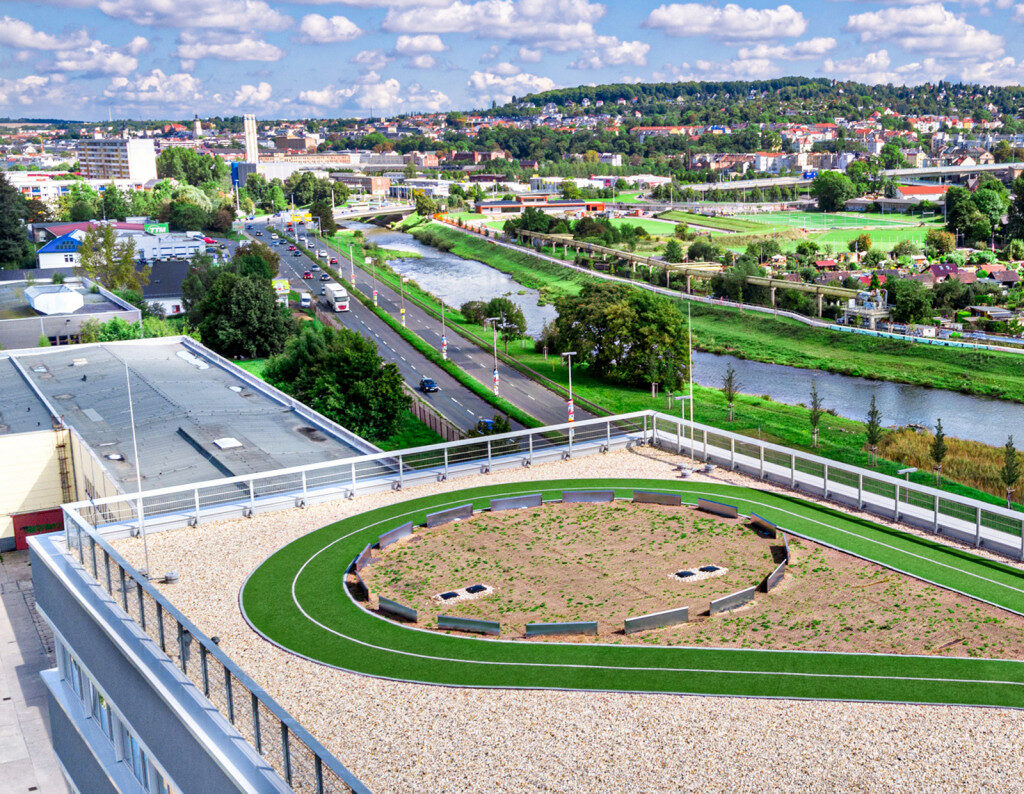Jogging track on the roof