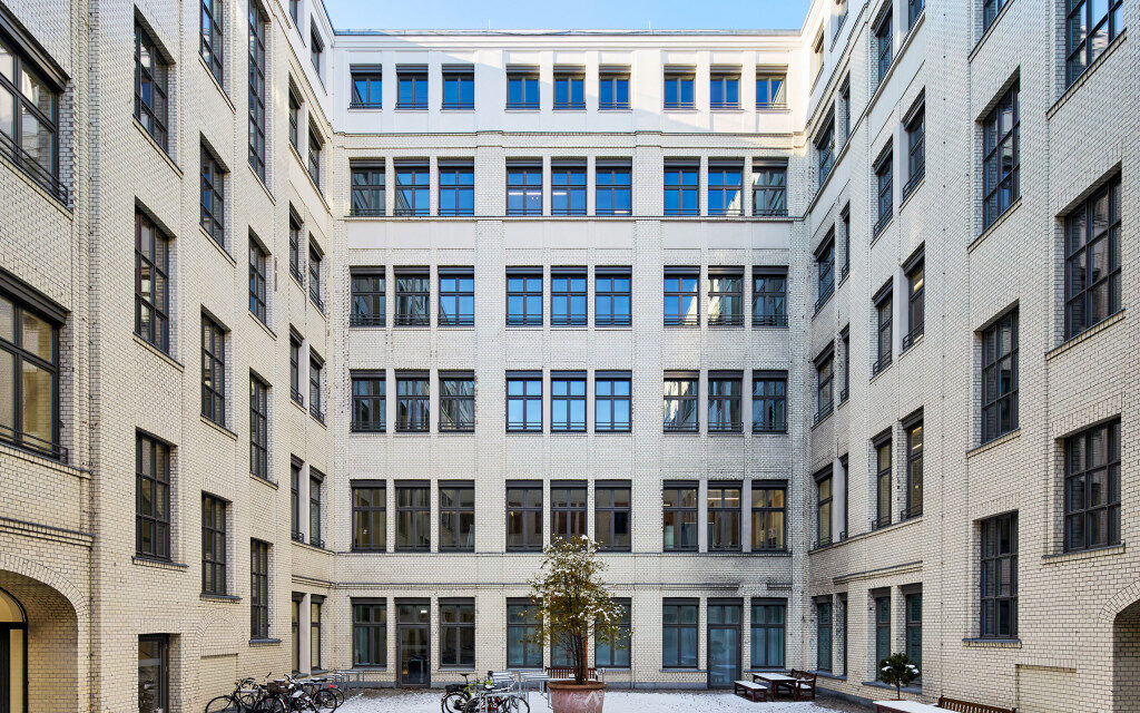 Inner courtyard of the Krausenhöfe